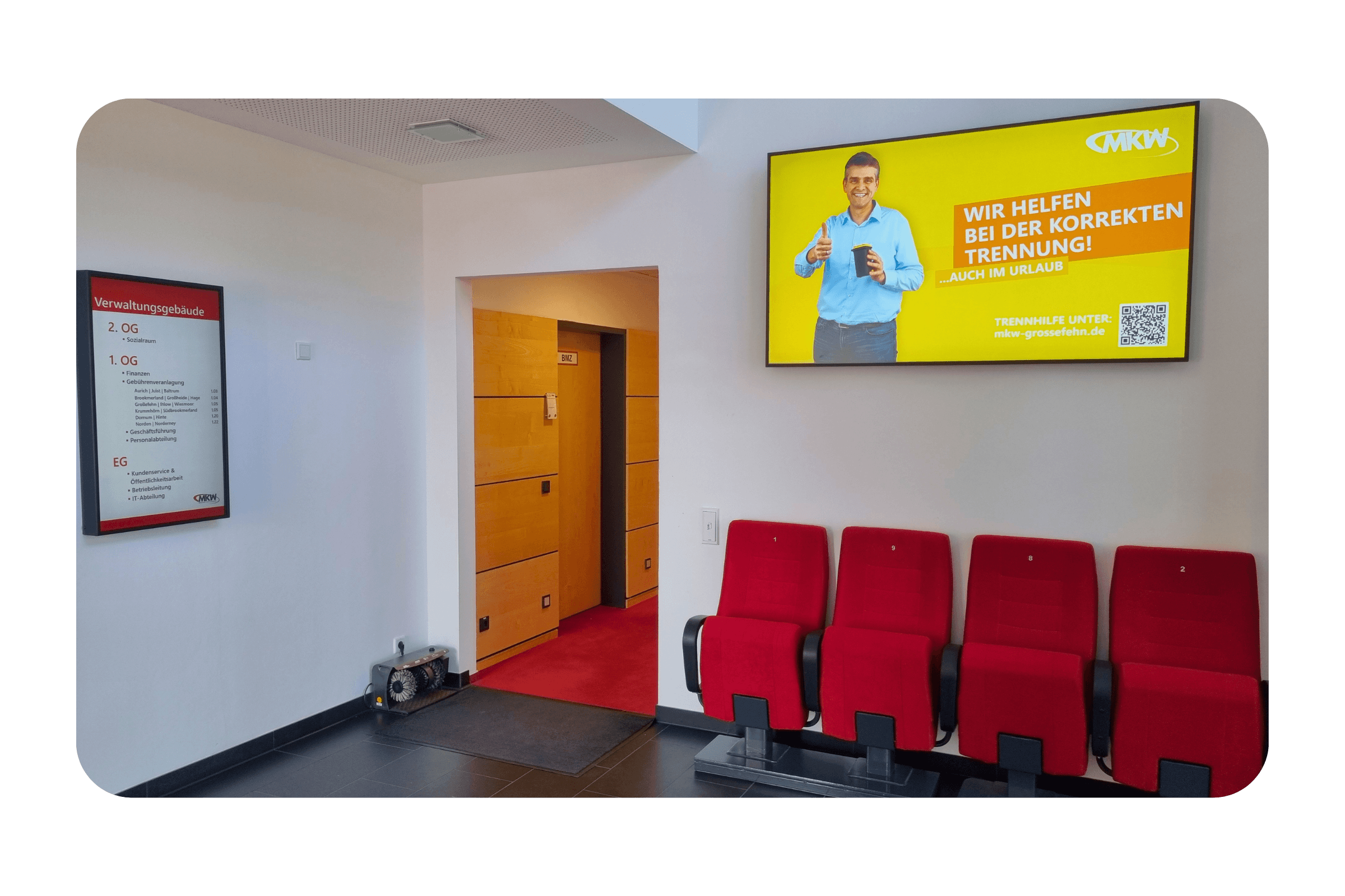 Digital Signage Displays im Wartebereich/Wartezimmer
